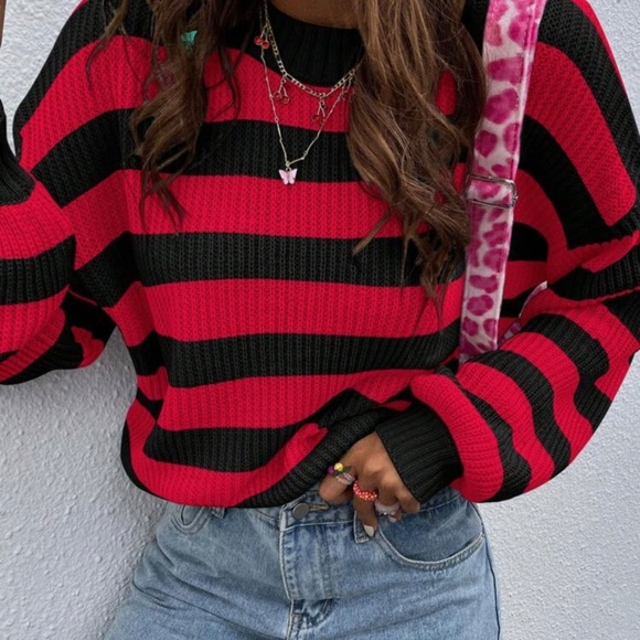 Sweater - Picture 3 of 6